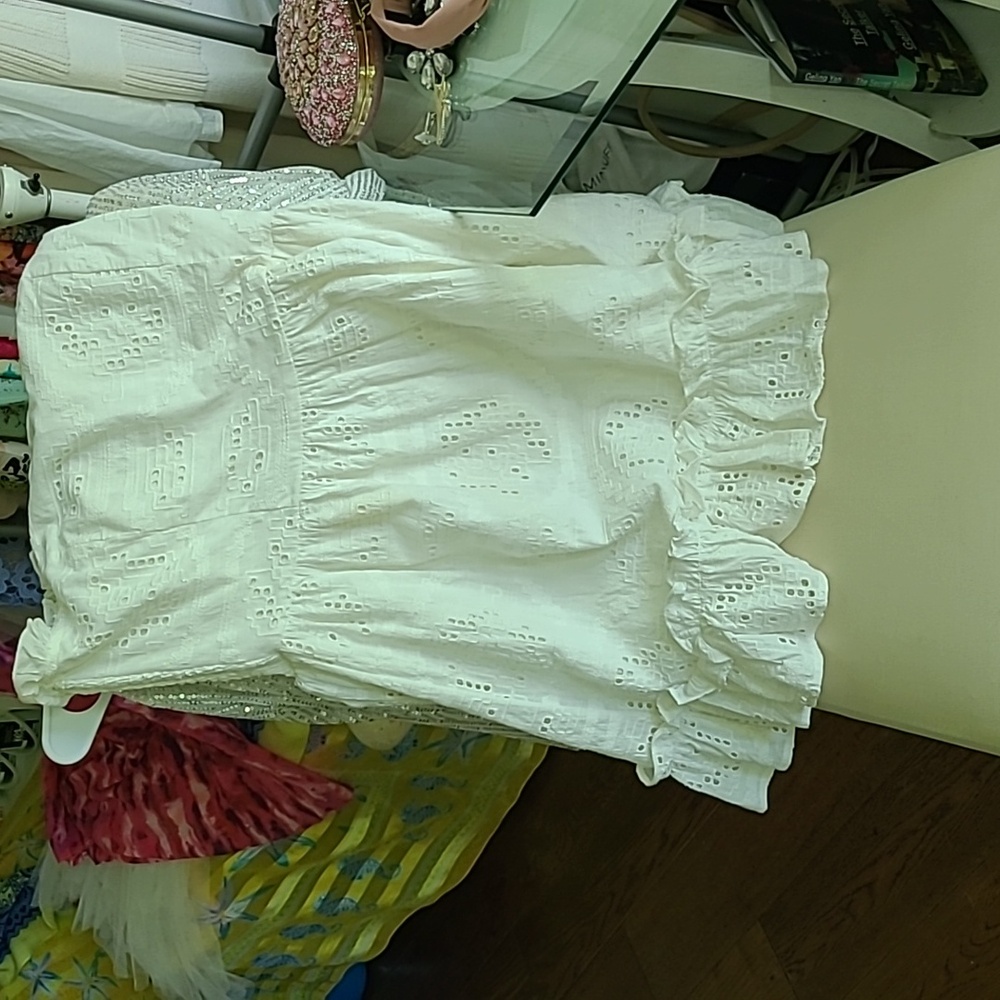 NWT Antlhropology. I never got a chance to wear. Too big now. Need a C/d chest